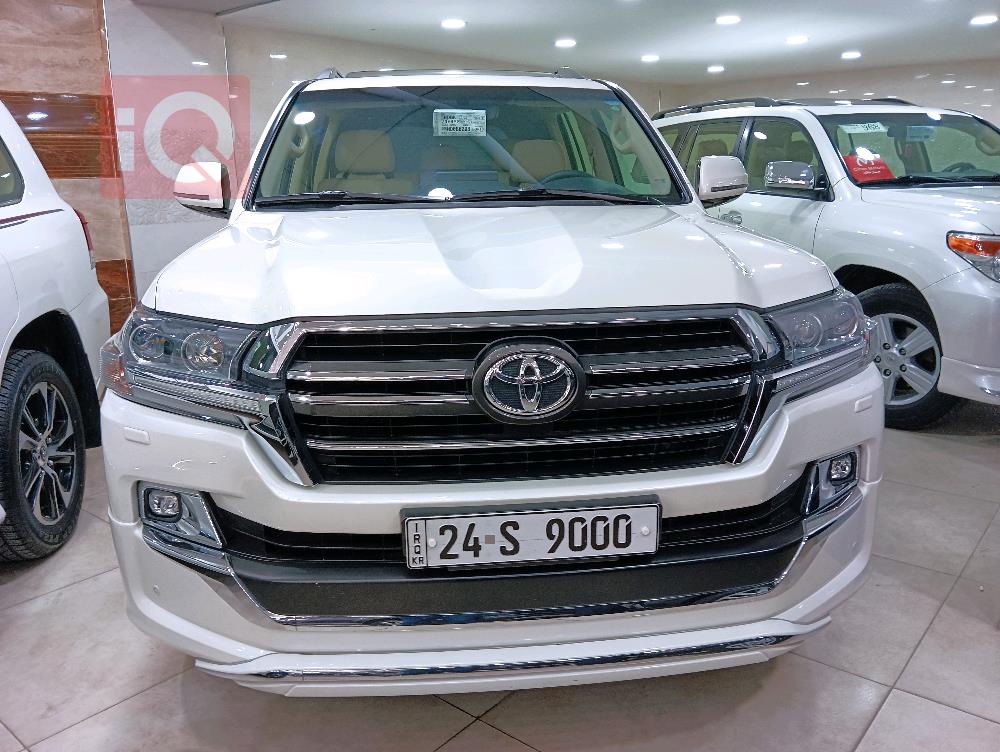 تويوتا لاندكروزر